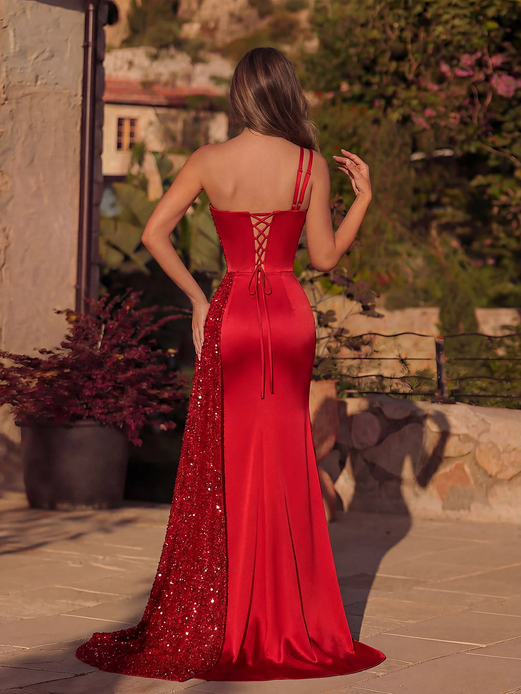 Elegant Backless Party Dresses