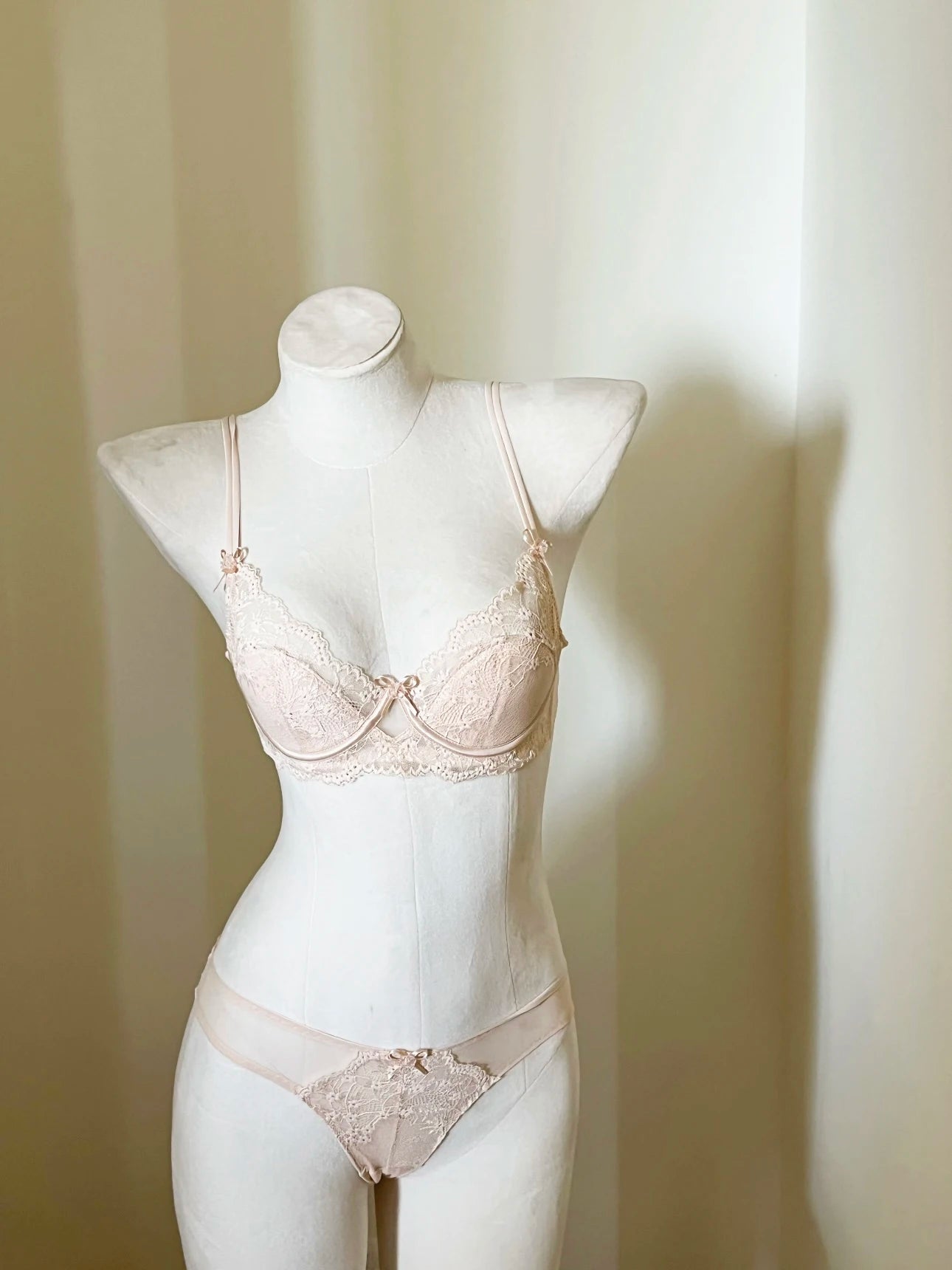 French Style Minimizer Bra