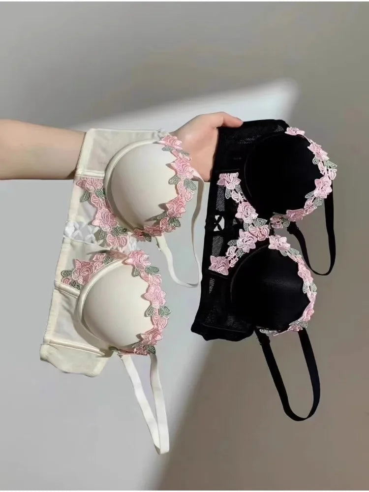 MOYISU London Anime Bralette