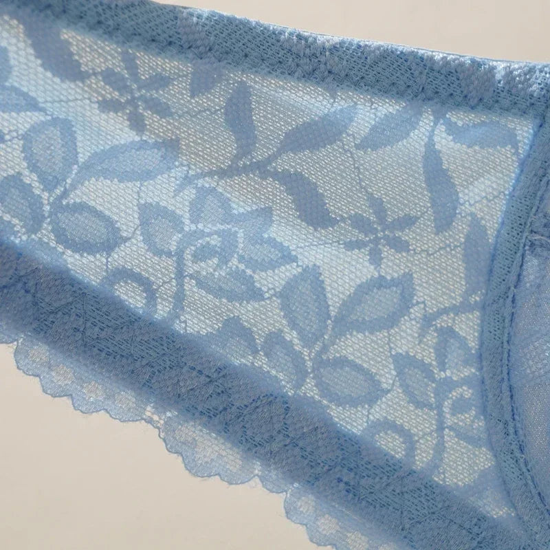 Plus Size Lace Deep-V Push-Up Bralette