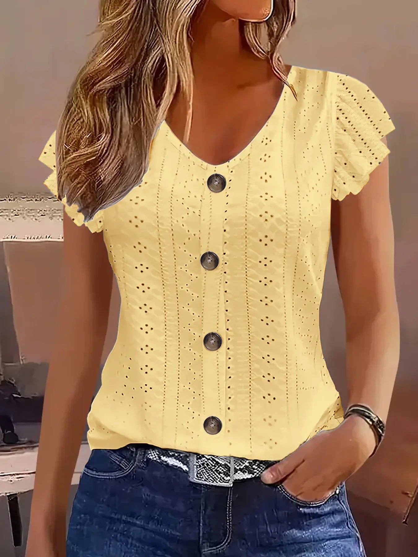 Ssleeve V-neck T-shirt