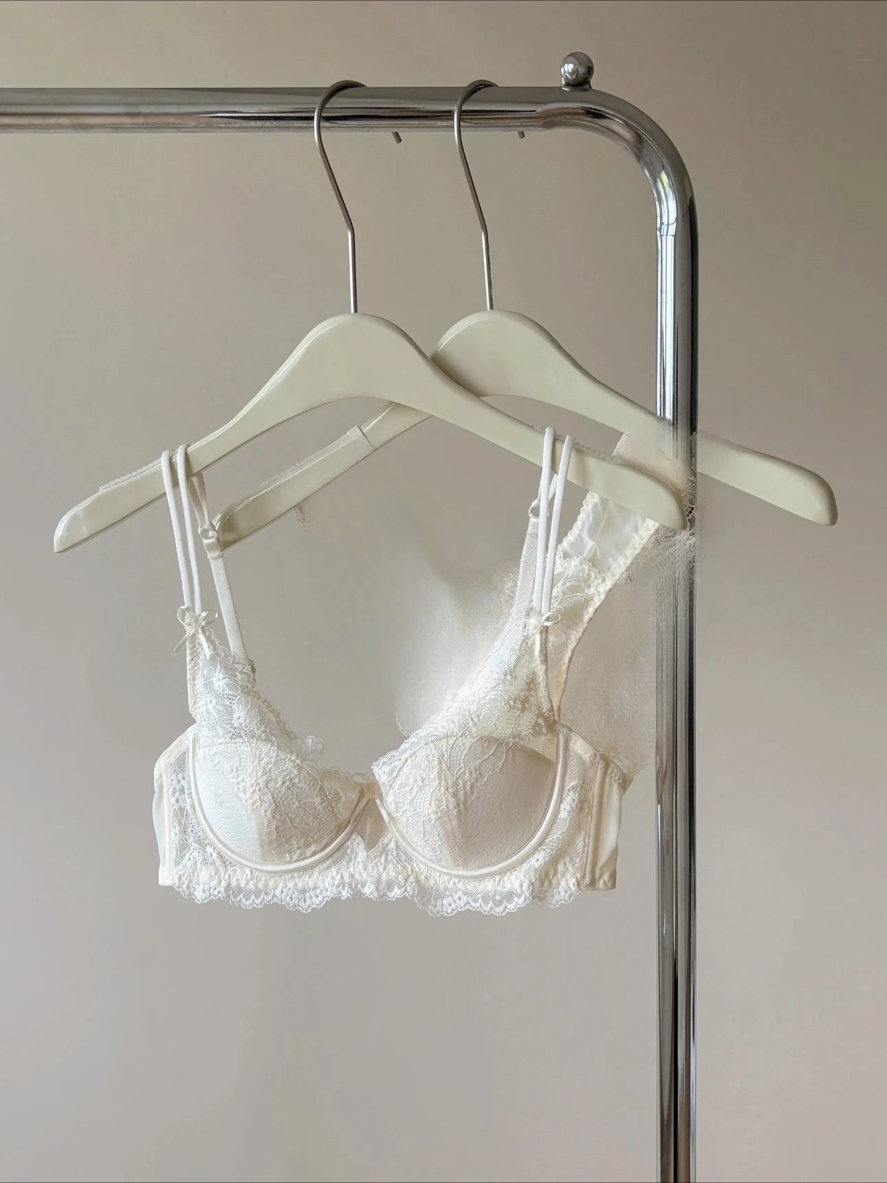 French Style Minimizer Bra