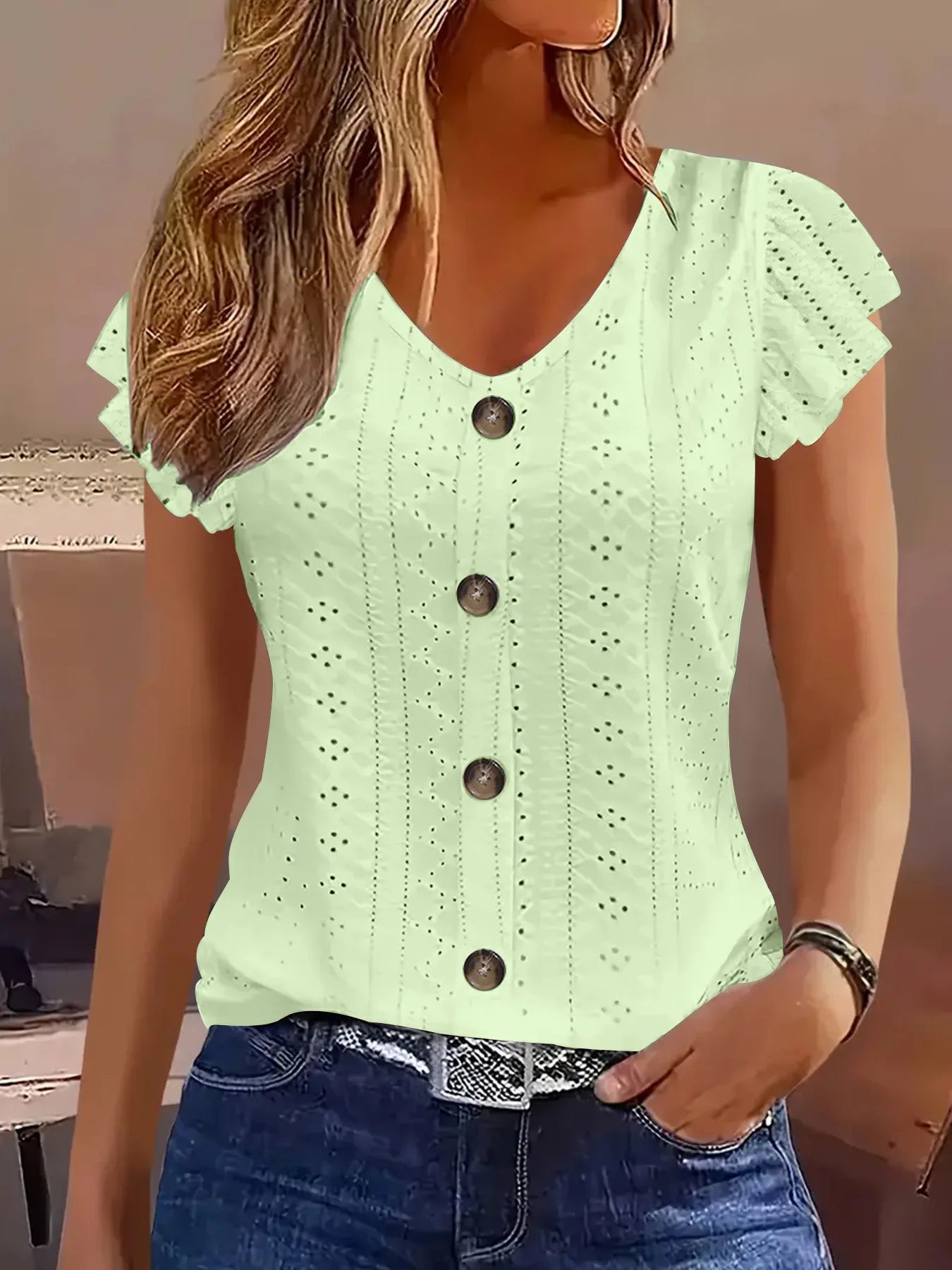 Ssleeve V-neck T-shirt