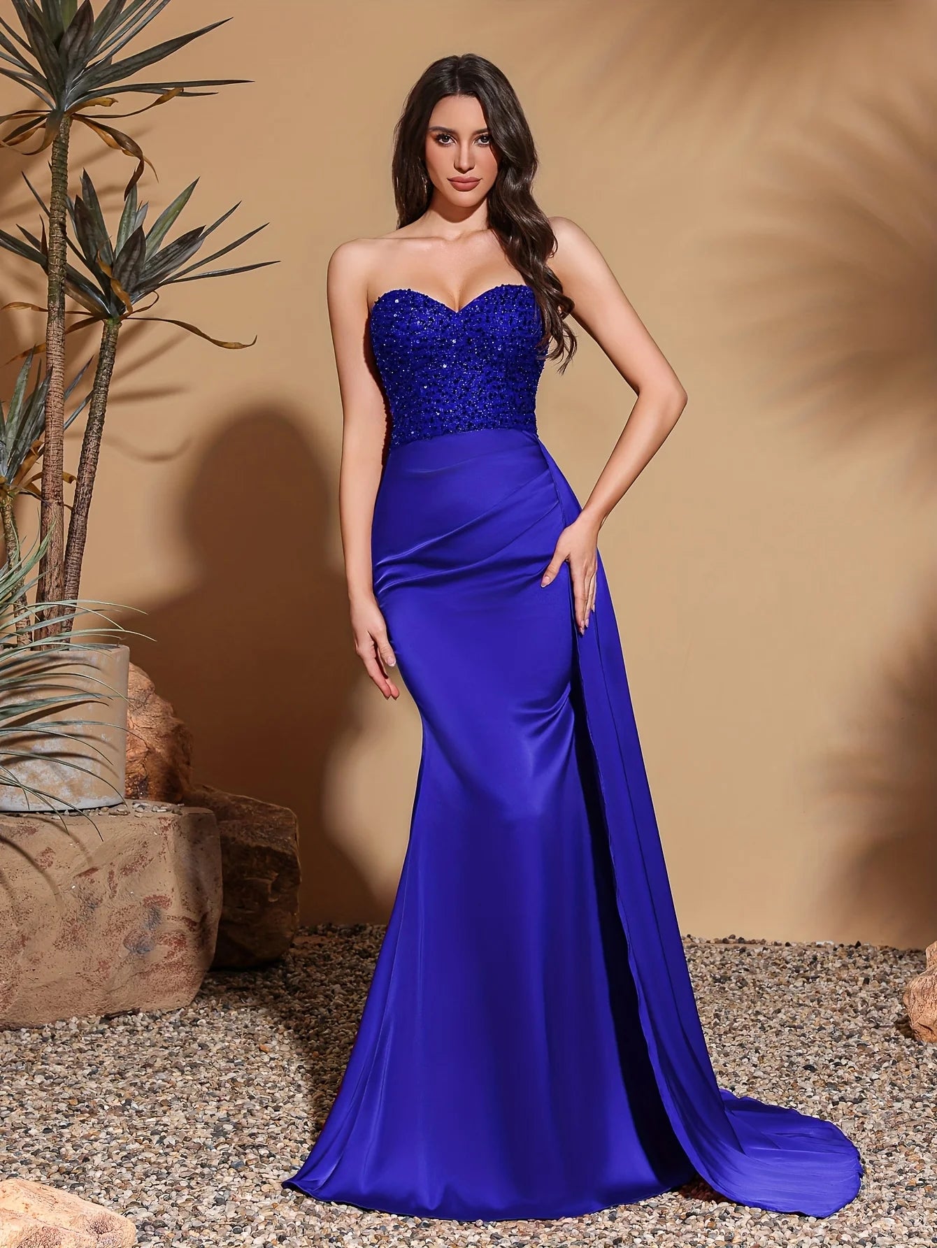 Sequined spliced tube top dress