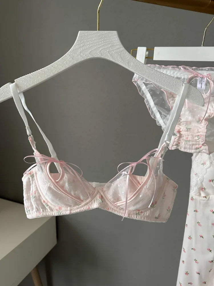 YUQI Kawaii Lace Bralette Set