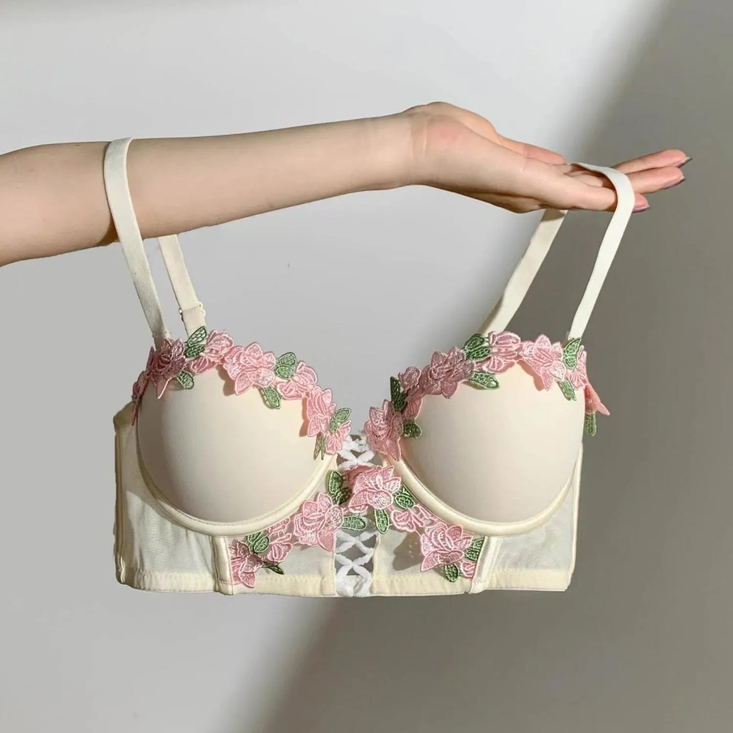 MOYISU London Anime Bralette
