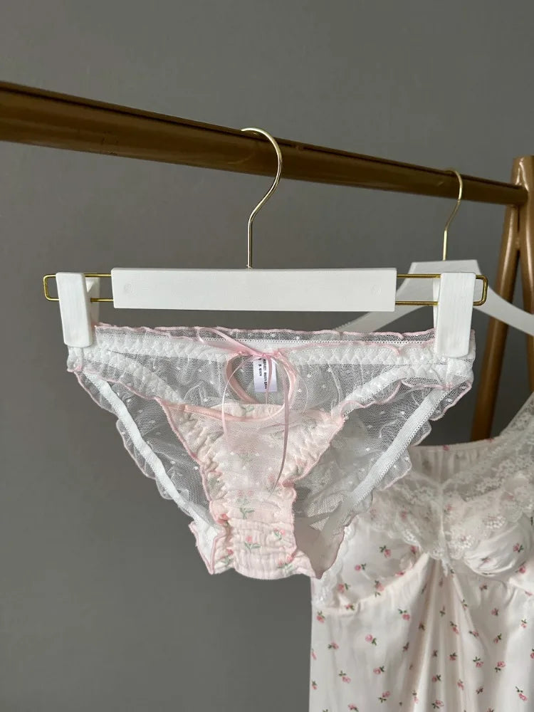 YUQI Kawaii Lace Bralette Set