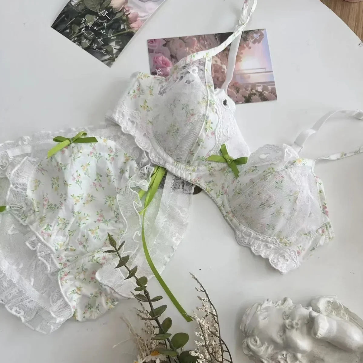 French girl's sexy new lingerie